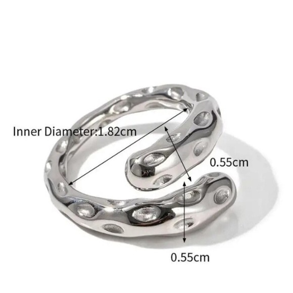 Stainless Steel Hammered Contour Ring - Picture 12 of 12